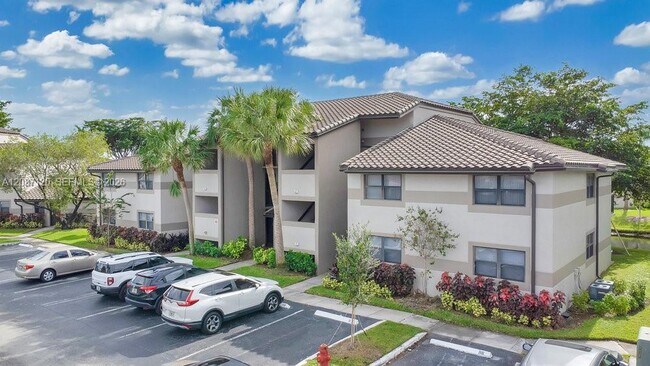 Building Photo - 9894 Nob Hill Ln
