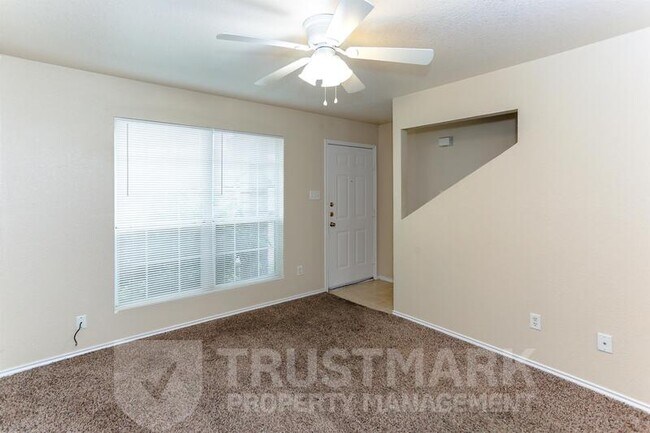 Building Photo - 4501 Mattie Dr