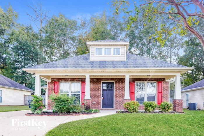 Primary Photo - 120 Rossburg Dr