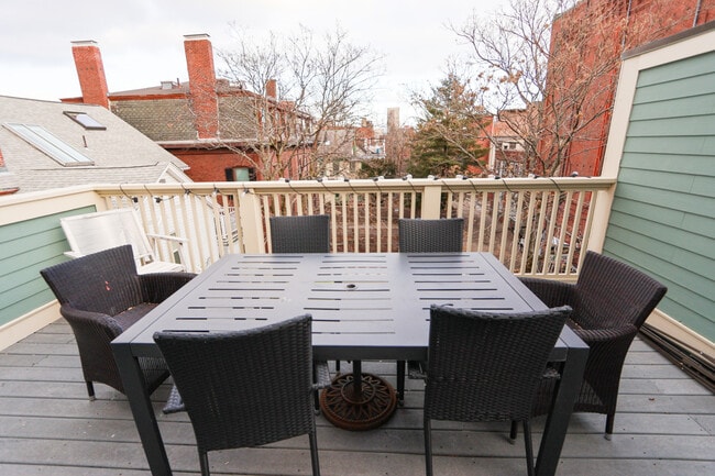 Foto del edificio - 2 Harvard Sq