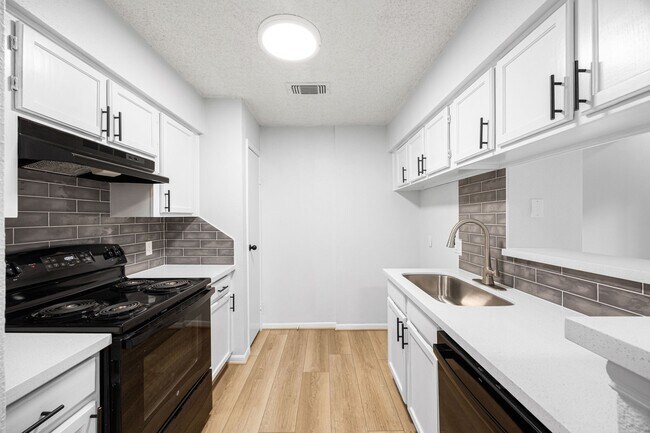 Foto del edificio - 1515 Sandy Springs Rd