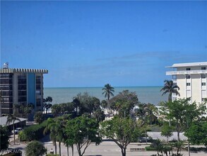 Building Photo - 3410 Gulf Shore Blvd N