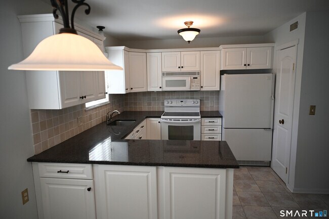 Foto del edificio - 922 Heritage Vlg