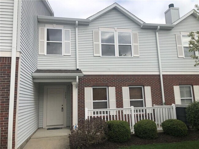 Building Photo - 13325 White Granite Dr