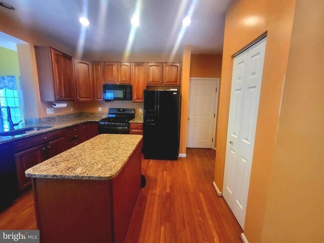 Building Photo - 17734 Avenel Ln