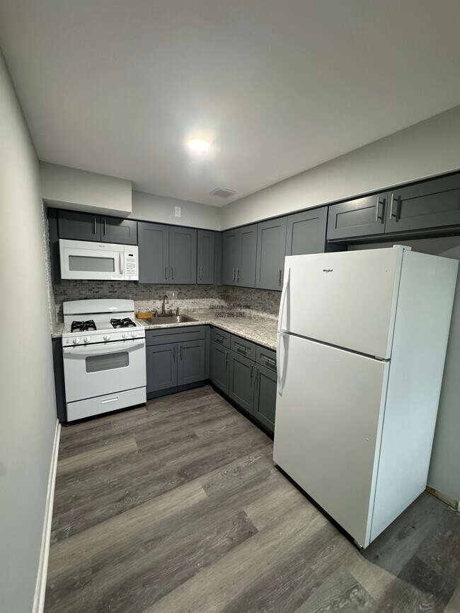 Photo - 10008 Jeanes St Townhome