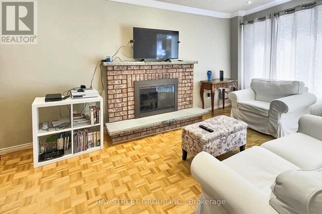 Building Photo - 920 College Manor Dr