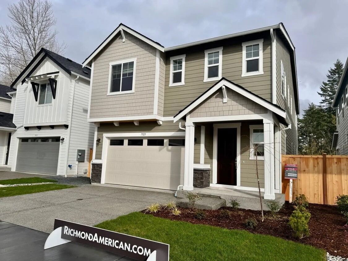Primary Photo - 7525 87th Dr NE