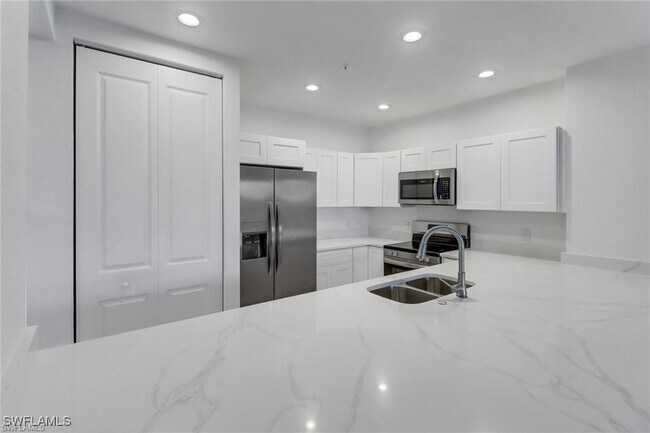 Foto del edificio - 1803 Samantha Gayle Wy