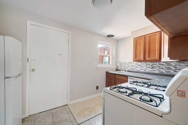 Foto del edificio - 1437 Lincoln Way