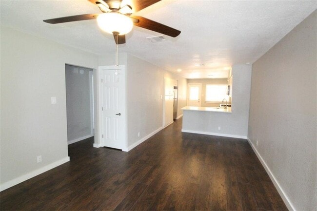 Building Photo - 10702 Lanshire Dr