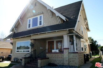 Building Photo - 4051 Normandie Ave