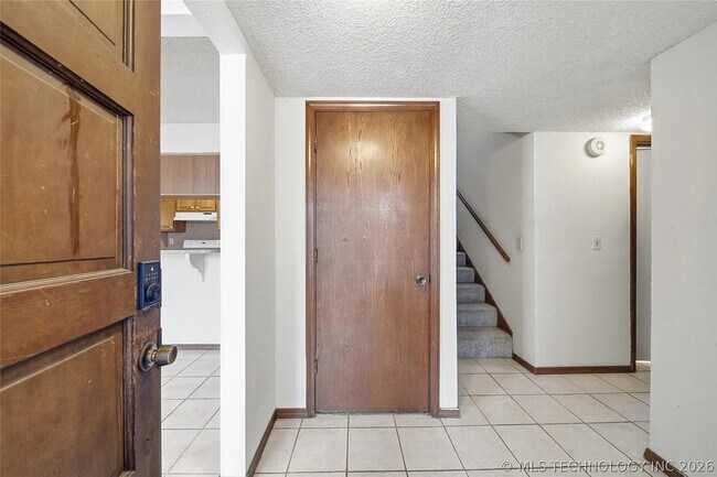 Building Photo - 6738 S 78th East Ave