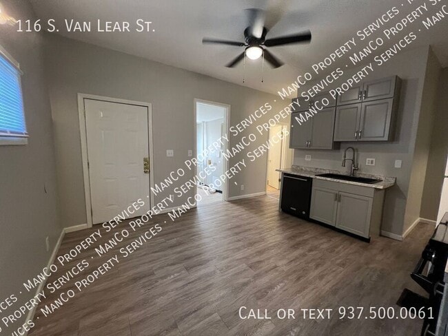 Building Photo - 116 S Van Lear St
