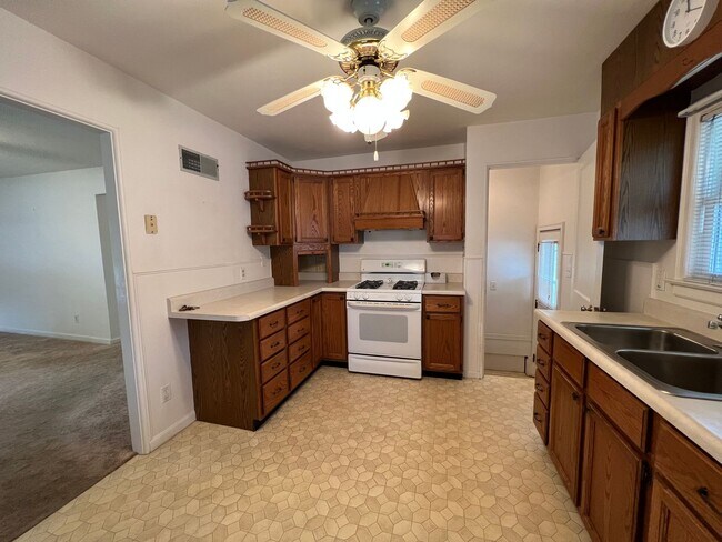 Foto del edificio - Two bedroom, two bath home for rent.