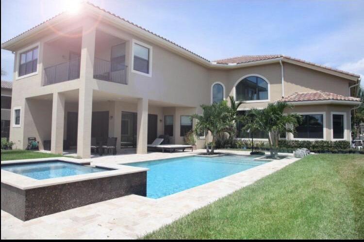 Foto principal - 16591 Chesapeake Bay Ct