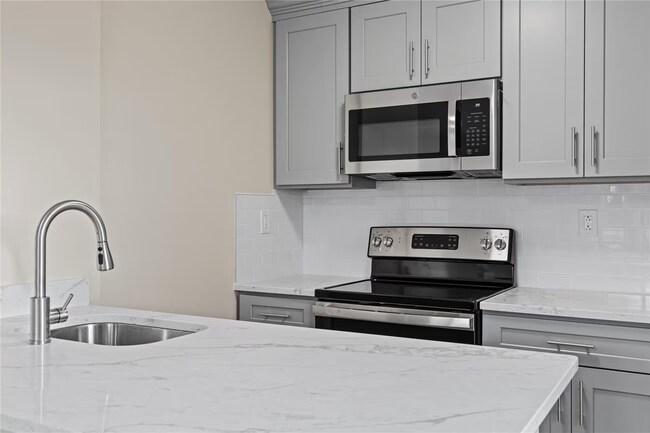 Cocina de la Unidad 401 - Wakefield Station Apartments