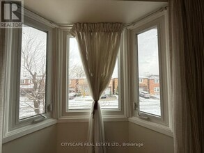 Building Photo - 69 Woolenscote Cir