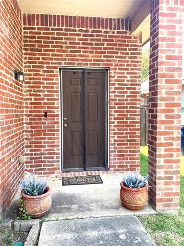 Foto del edificio - 4512 Dogwood Dr