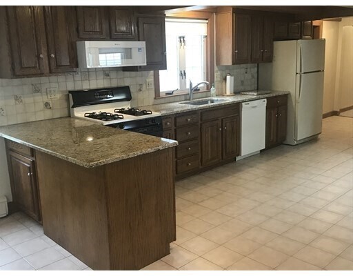 Primary Photo - 254 North Rd