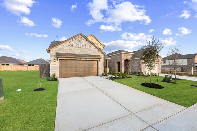 Foto del edificio - 19111 Hazel Firs Ln