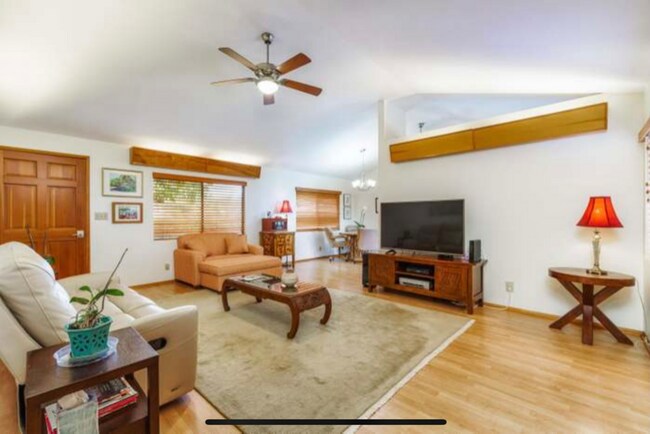 Foto del edificio - 177 Alea Pl