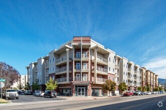 Building Photo - The View on 20th