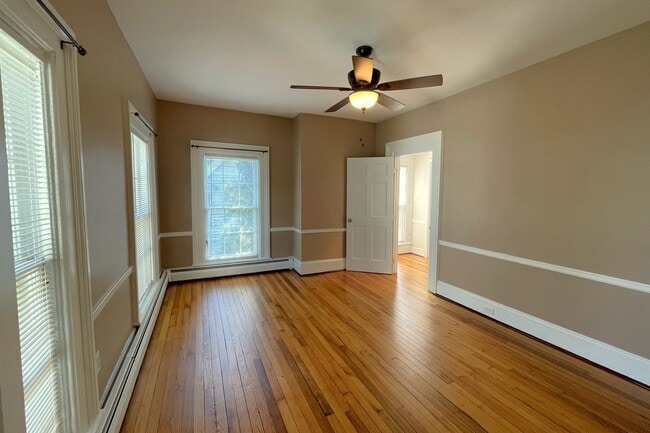 Primary Bedroom - 609 W Water St