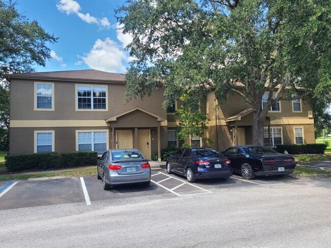 Building Photo - 36101 Deer Creek Dr
