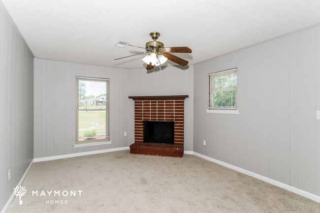 Building Photo - 2515 Teakwood Dr