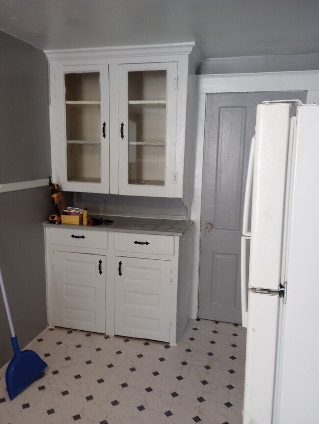 Building Photo - 119 Odell Ave
