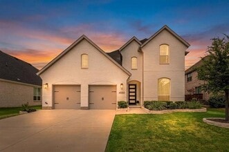 Building Photo - 4550 Mayfield Dr