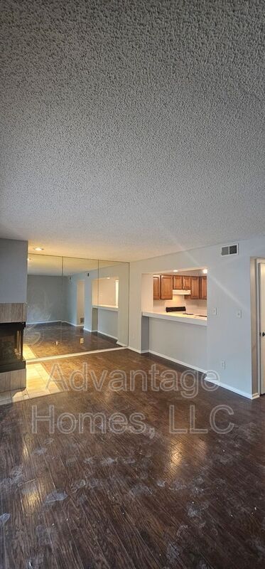 Building Photo - 8793 W 106th Terrace