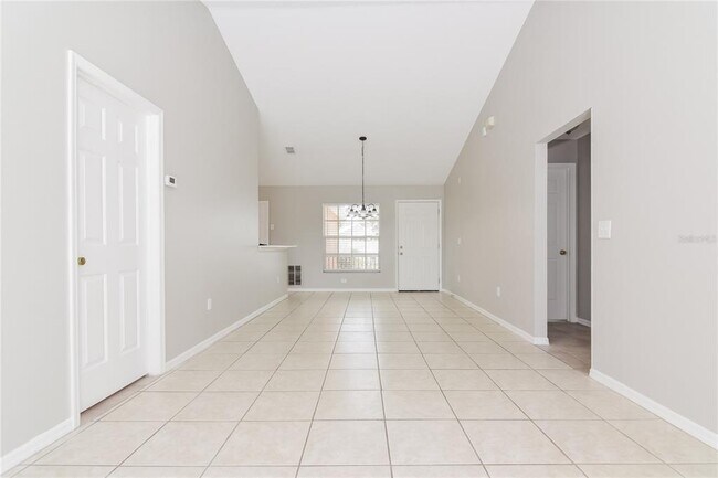 Foto del edificio - 175 Walpole Loop