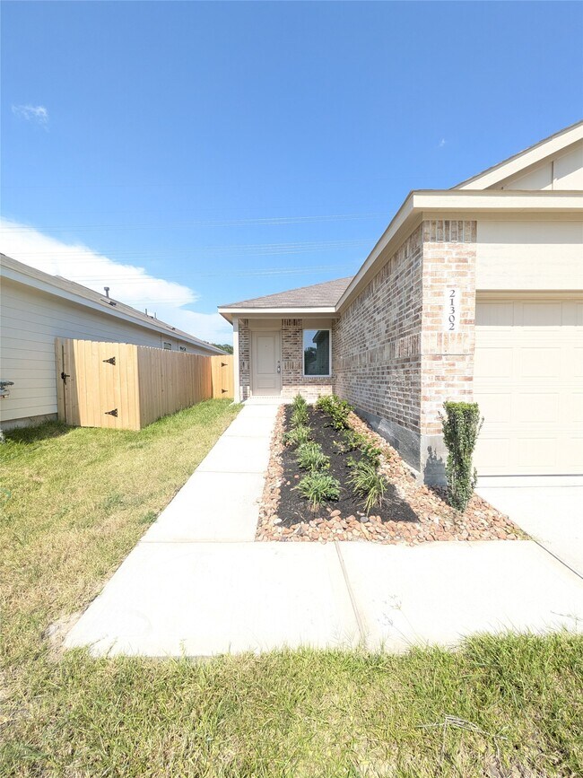 Building Photo - 21302 Newberry Grv Ln