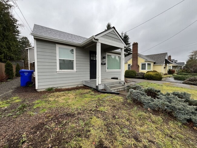 Building Photo - 8001 N Woolsey Ave