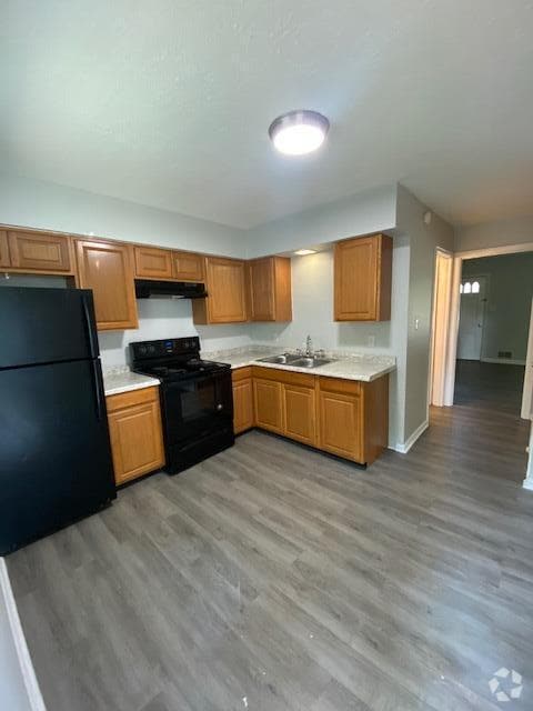Building Photo - 570 Anniston Dr
