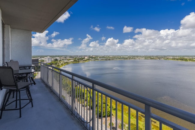 Photo - 300 S Australian Ave Apartment