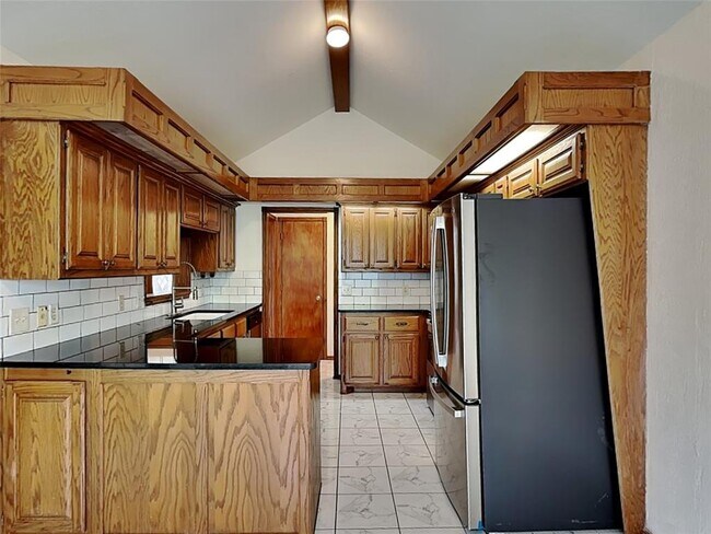 Foto del edificio - 5612 SE 85th St