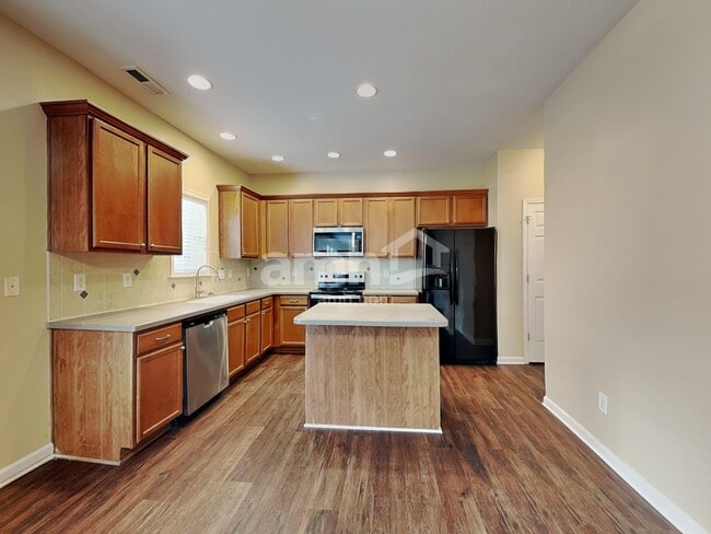 Foto del edificio - 228 Pearson Pl