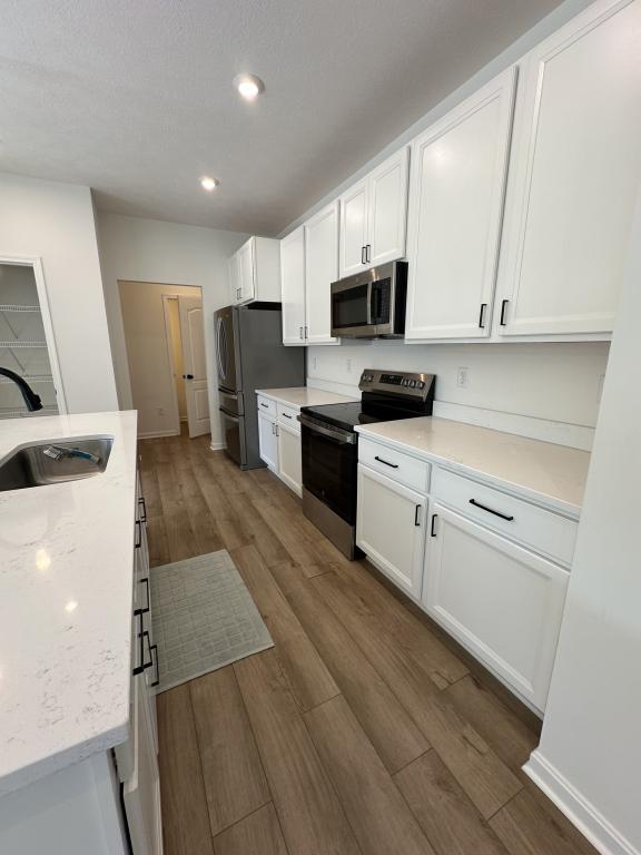 Building Photo - 155 Strawberry Fld Dr