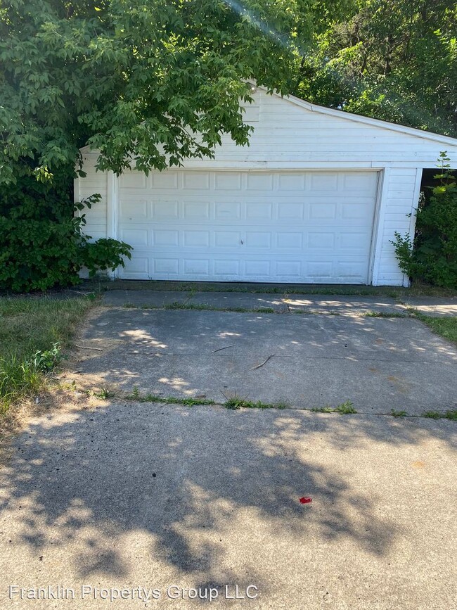 Building Photo - 3 br, 1 bath House - 19810 Blackstone