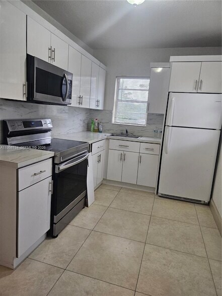 Foto del edificio - 2952 NW 5th Ave