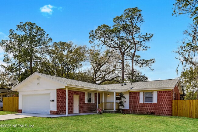 Building Photo - 4936 Perrine Dr