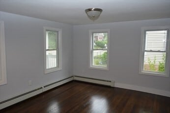 Building Photo - 15 Tolman St