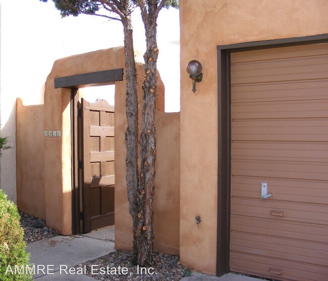 Building Photo - 2 br, 2 bath House - 9936 Osuna Rd NE