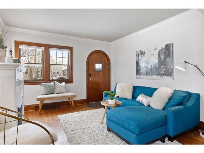 Building Photo - 4205 24th Ave S