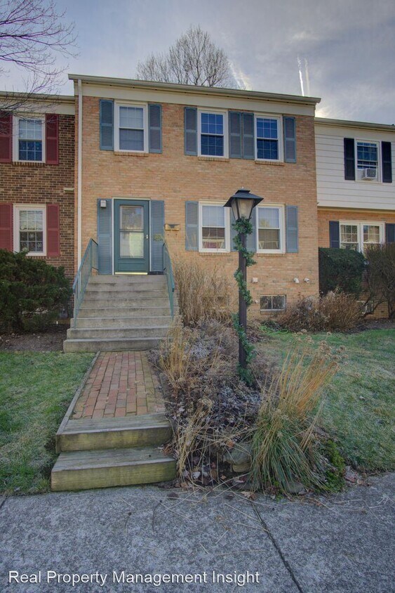 3 br, 1.5 bath House 2715 Chelsea Court House Rental in Blacksburg, VA