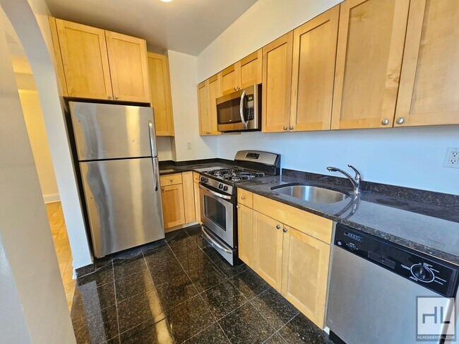 Foto del edificio - 1-Bedroom Apartment in West Village | 12th...