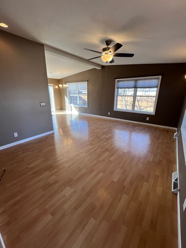 Building Photo - Beautiful Spacious 2 Home Rental!